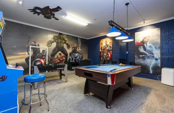 Image No.3-8 Bed Property for sale