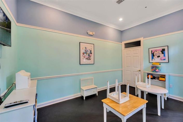 Image No.25-3 Bed Property for sale