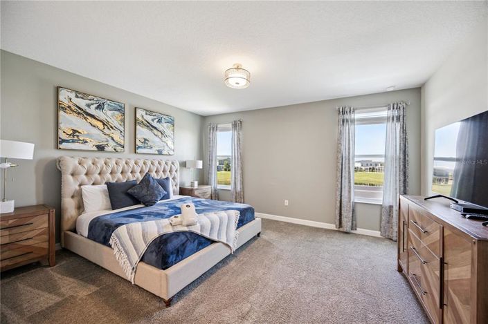 Image No.22-6 Bed Property for sale