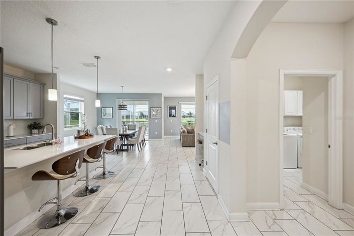 Image No.9-6 Bed Property for sale