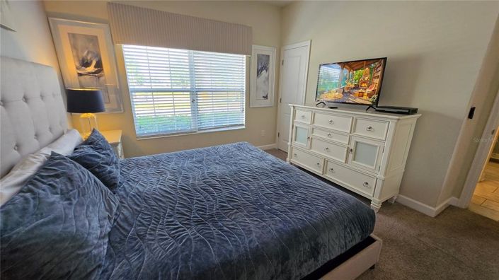 Image No.14-4 Bed Townhouse for sale