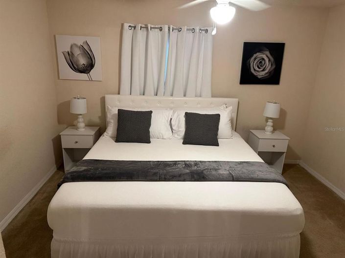 Image No.10-5 Bed Property for sale