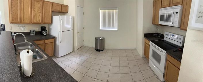 Image No.22-5 Bed Property for sale