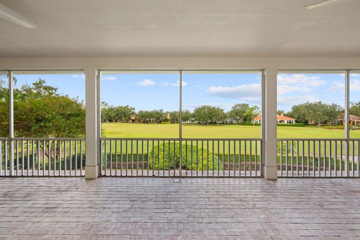 Image No.51-4 Bed Property for sale