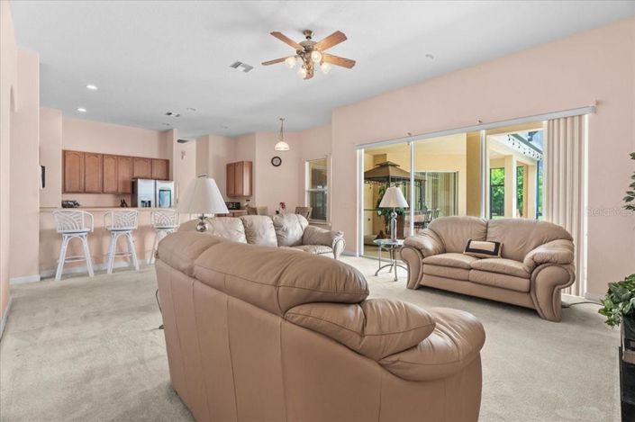 Image No.13-4 Bed Property for sale