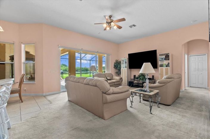 Image No.16-4 Bed Property for sale