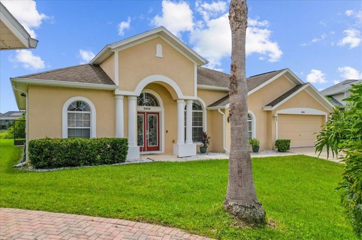 Image No.2-4 Bed Property for sale