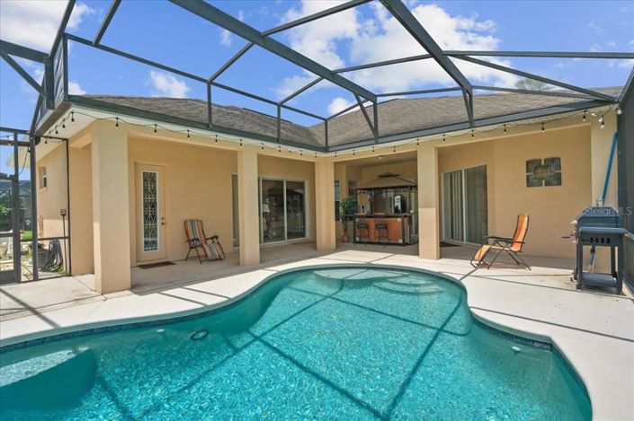 Image No.22-4 Bed Property for sale