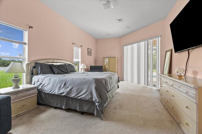 Image No.5-4 Bed Property for sale