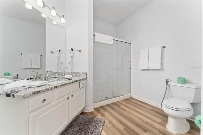 Image No.23-3 Bed Property for sale