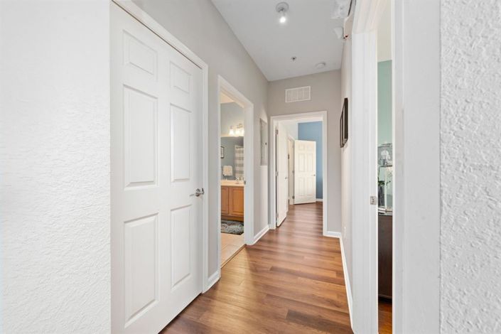 Image No.23-3 Bed Property for sale