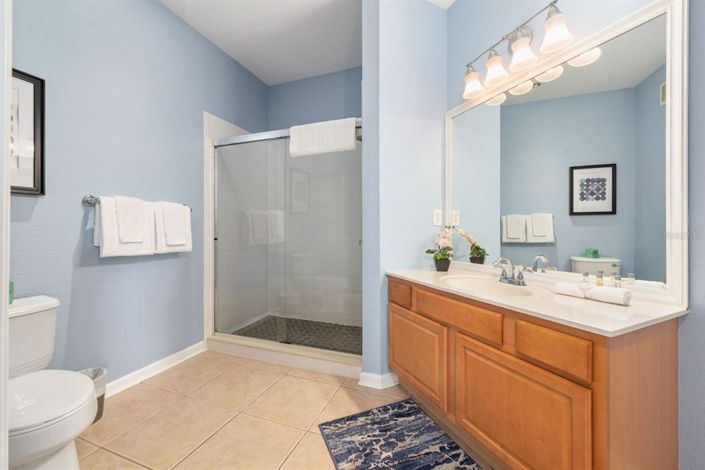 Image No.28-3 Bed Property for sale