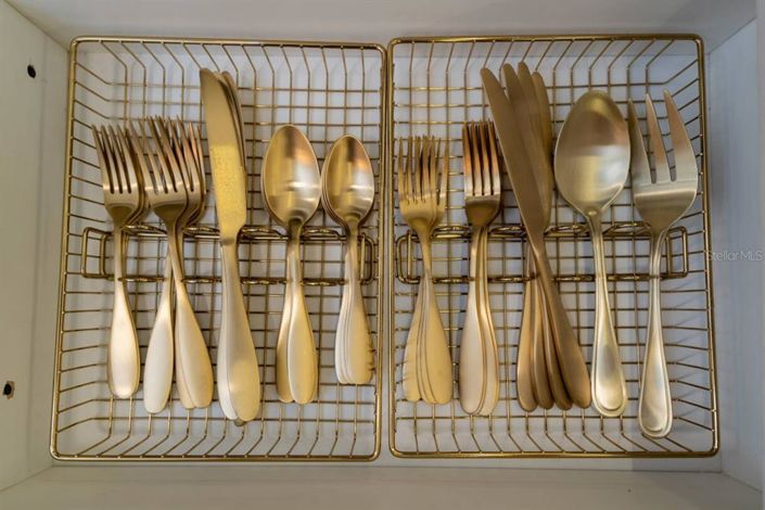 Image No.15-1 Bed Property for sale