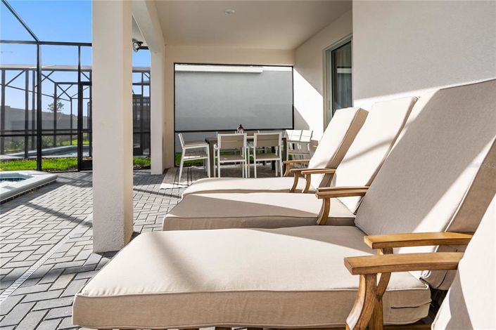 Image No.34-7 Bed Property for sale