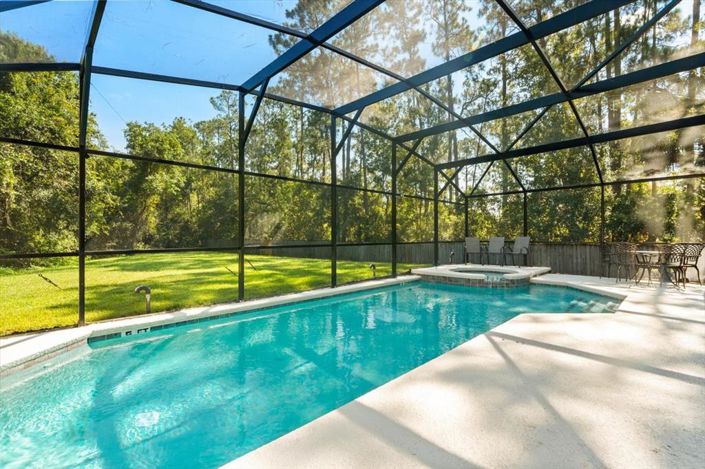 Image No.21-7 Bed Property for sale