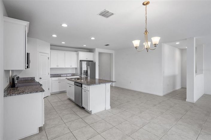 Image No.25-4 Bed Property for sale