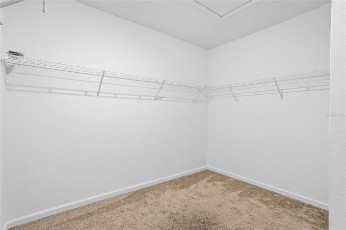 Image No.32-4 Bed Property for sale