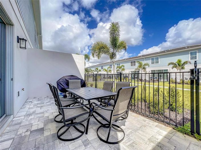 Image No.51-3 Bed Townhouse for sale