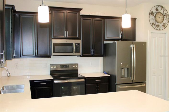 Image No.10-3 Bed Townhouse for sale