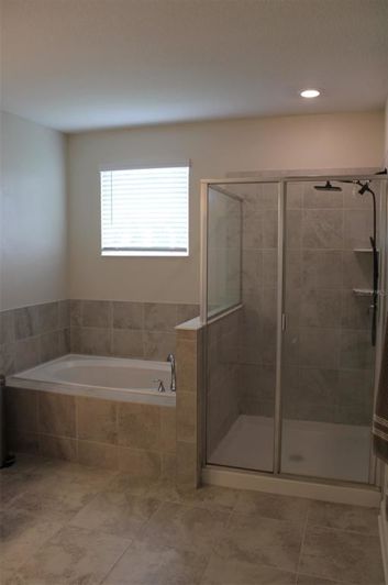 Image No.27-3 Bed Townhouse for sale