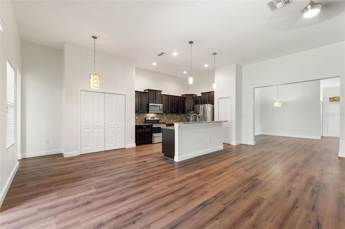 Image No.16-4 Bed Property for sale