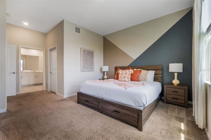 Image No.17-2 Bed Property for sale