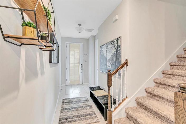 Image No.11-5 Bed Townhouse for sale