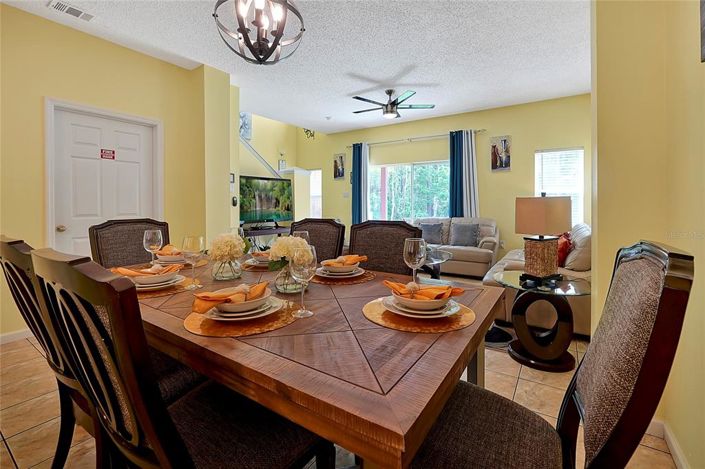 Image No.6-3 Bed Townhouse for sale