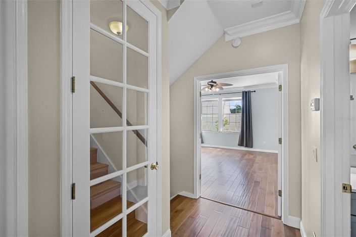 Image No.15-4 Bed Townhouse for sale