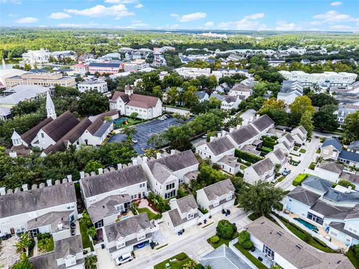 Image No.46-4 Bed Townhouse for sale