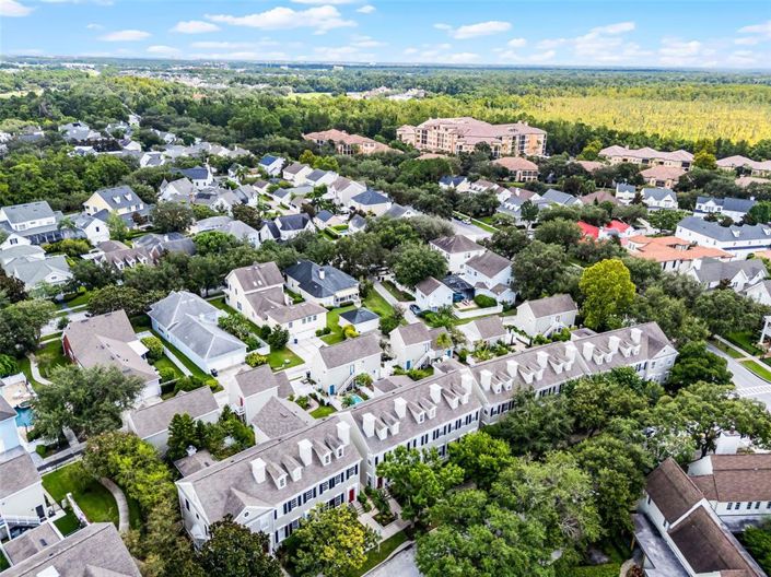 Image No.48-4 Bed Townhouse for sale