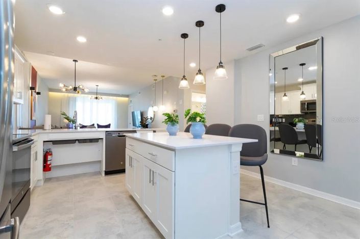 Image No.6-2 Bed Property for sale