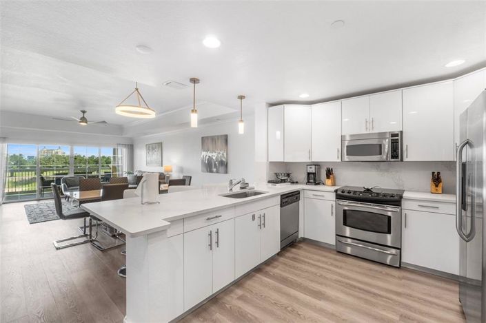 Image No.26-3 Bed Property for sale