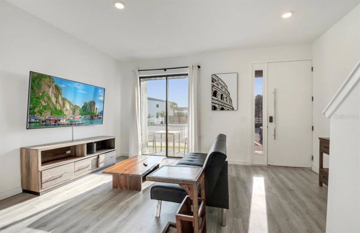 Image No.4-3 Bed Townhouse for sale