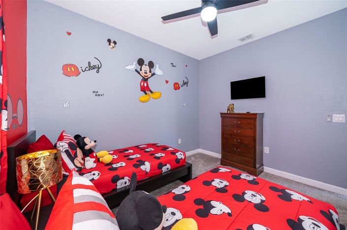 Image No.23-5 Bed Townhouse for sale