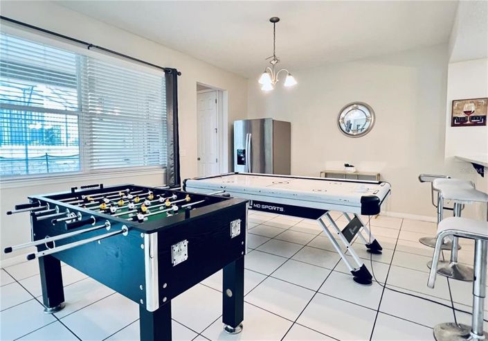 Image No.15-9 Bed Property for sale