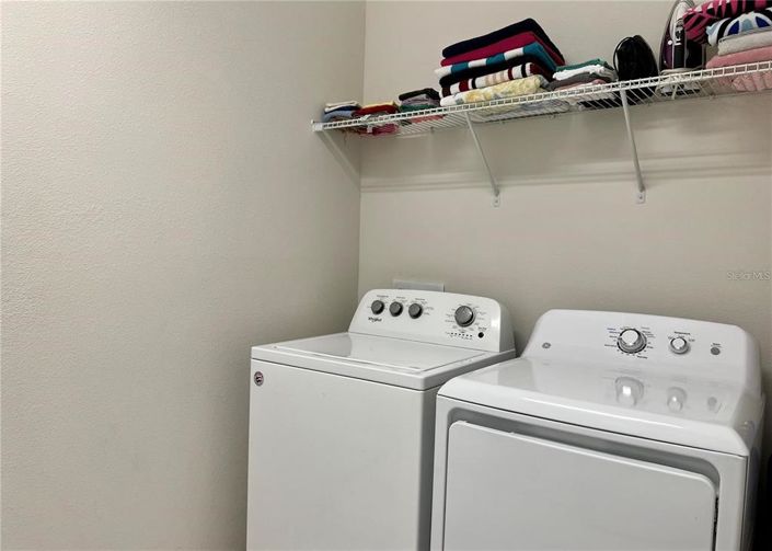 Image No.18-9 Bed Property for sale