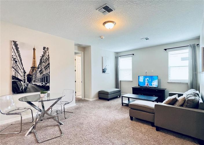 Image No.20-9 Bed Property for sale