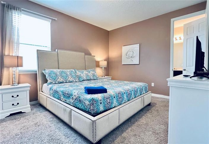 Image No.21-9 Bed Property for sale