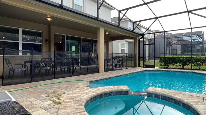 Image No.44-9 Bed Property for sale