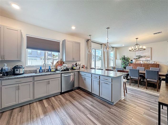 Image No.11-4 Bed Property for sale