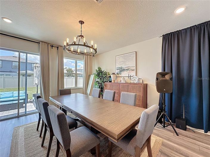 Image No.19-4 Bed Property for sale