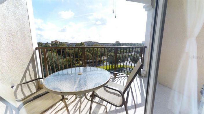 Image No.12-3 Bed Property for sale