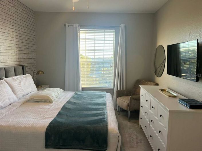 Image No.5-3 Bed Property for sale