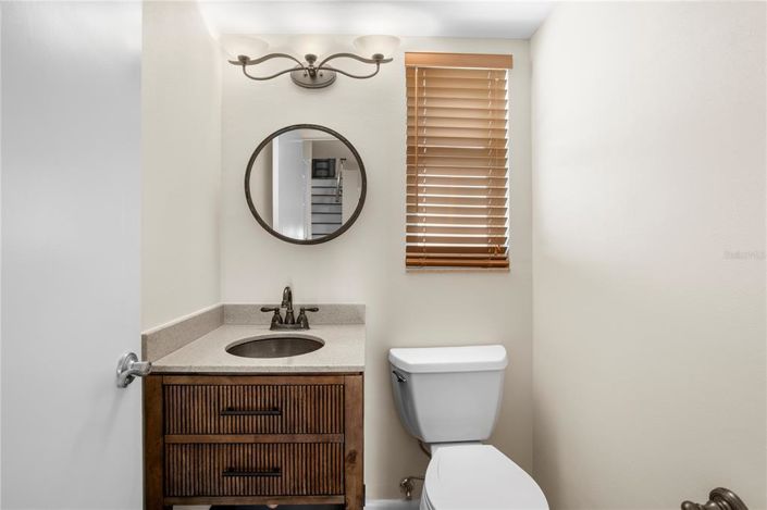 Image No.12-2 Bed Townhouse for sale