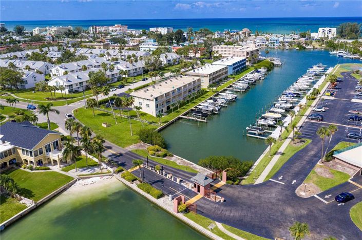 Image No.21-2 Bed Townhouse for sale