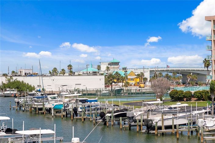 Image No.33-2 Bed Townhouse for sale