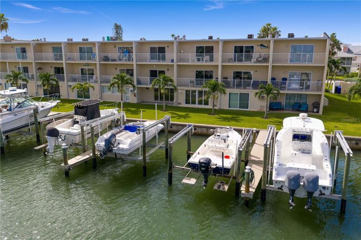 Image No.57-2 Bed Townhouse for sale