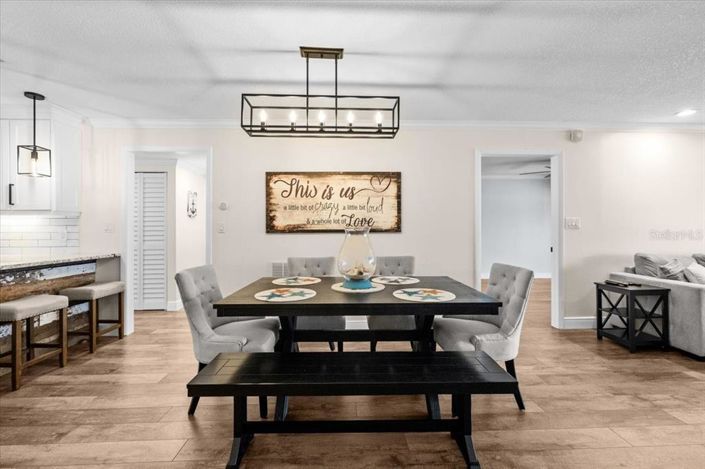 Image No.12-2 Bed Property for sale