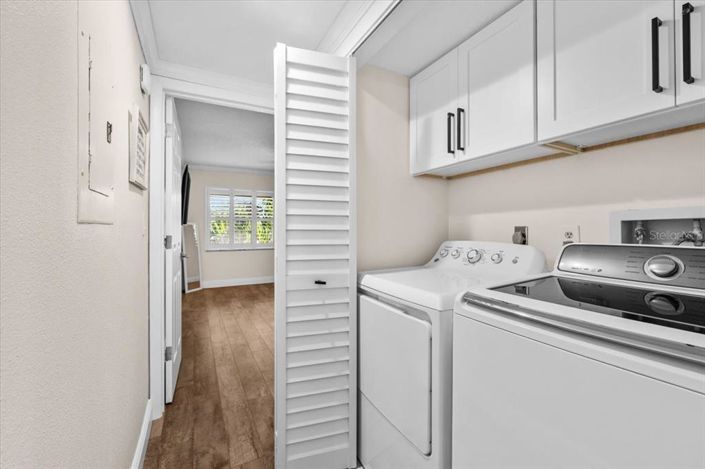 Image No.32-2 Bed Property for sale